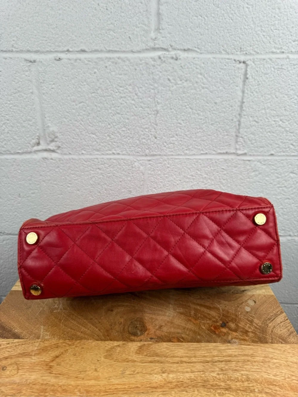 Michael Kors Red Leather Quilted Chain Shoulder Tote Bag Gold Hardware - Picture 6 of 16
